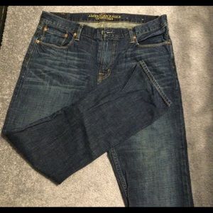 American Eagle Slim Straight Jeans